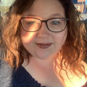 Meet your Posher, Seana